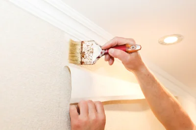 Pose de papier peint à Fouleix — revêtements muraux et toiles de verre